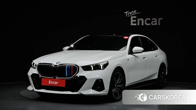 BMW 5 Series (G60) 2024 Белый из Кореи