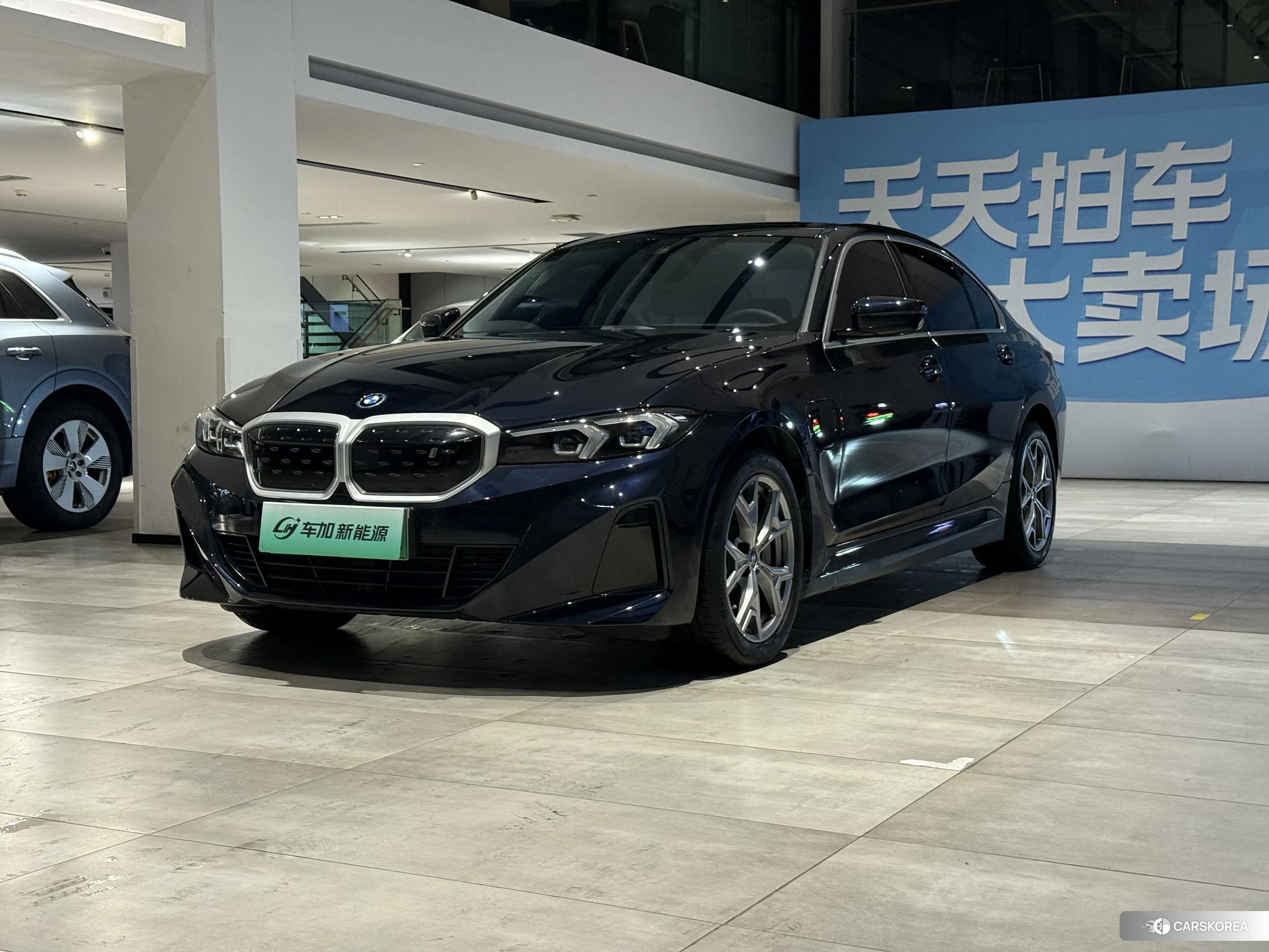 BMW i3 2023 Черный из Китая