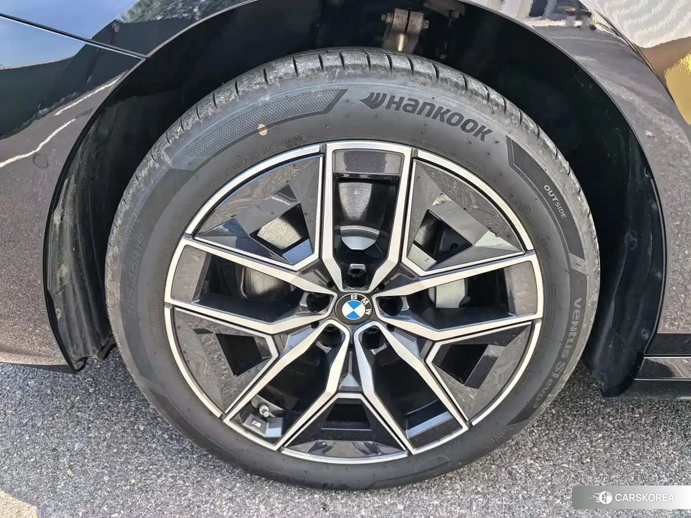 BMW i5 2025 Черный из Китая