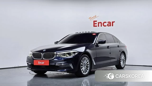 BMW 5 Series (G30) 2020 Черный из Кореи