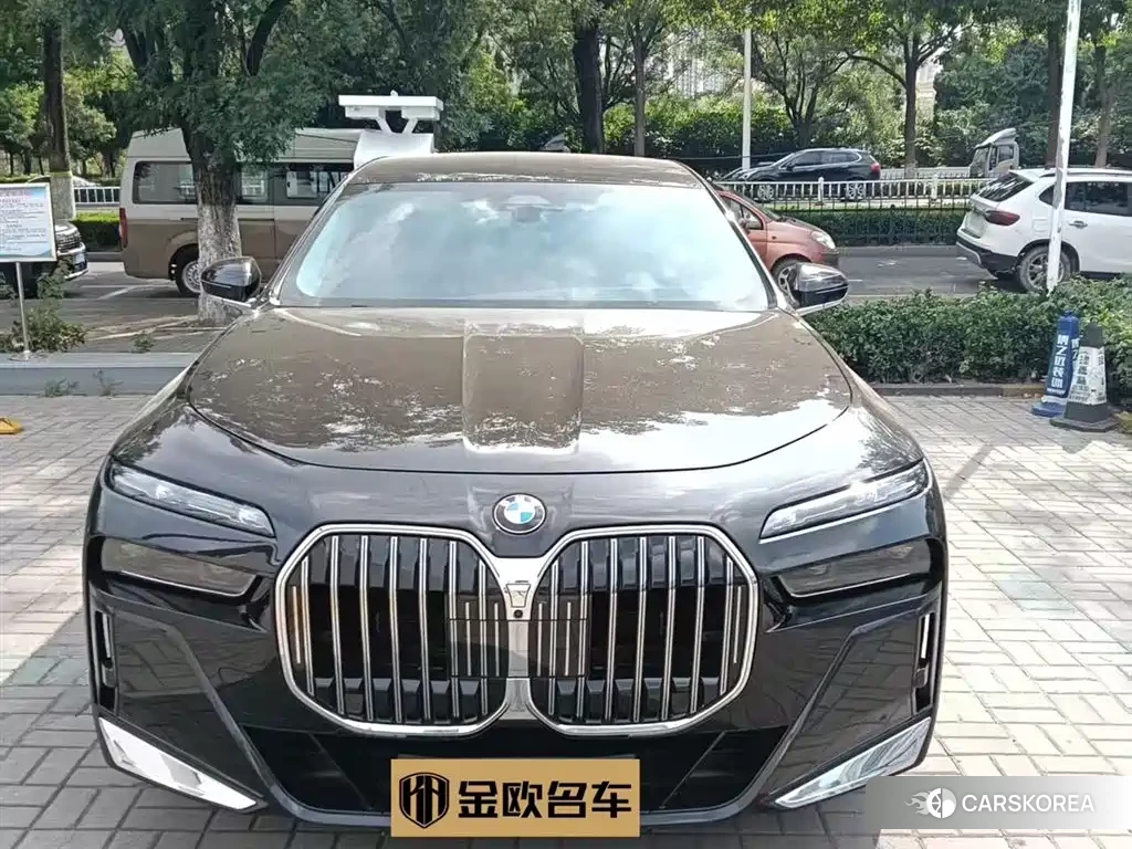 BMW 7 series 2025 Черный из Китая