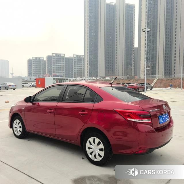 Toyota YARIS L to enjoy 2020 Красный из Китая