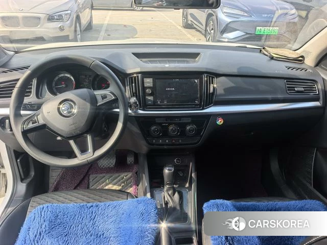 Skoda Komick 2019 Белый из Китая