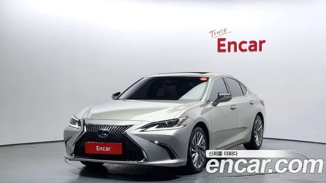 Lexus ES300h 7th generation 2018 Песочный из Кореи