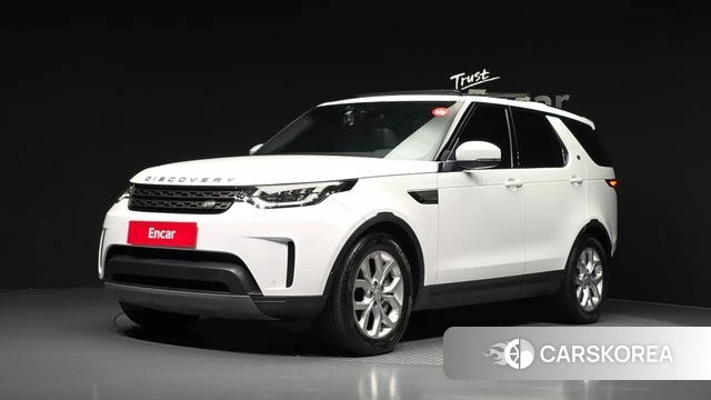Land Rover Discovery 5 2019 Белый из Кореи
