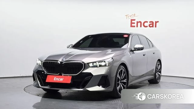 BMW 5 Series (G60) 2025 Серый из Кореи