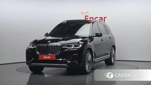 BMW X7 (G07) 2020 Черный из Кореи