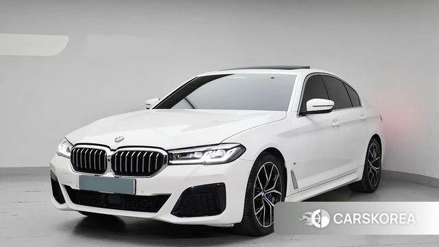 BMW 5 Series (G30) 2021 Белый из Кореи