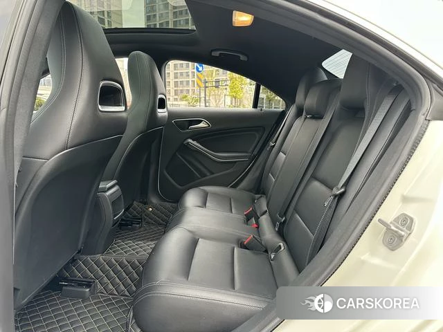 Mercedes-Benz CLA (import) 2018 Белый из Китая