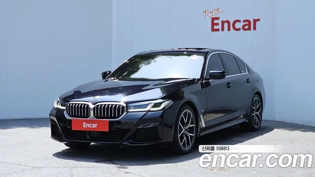 BMW 5 Series (G30) 2022 Черный из Кореи