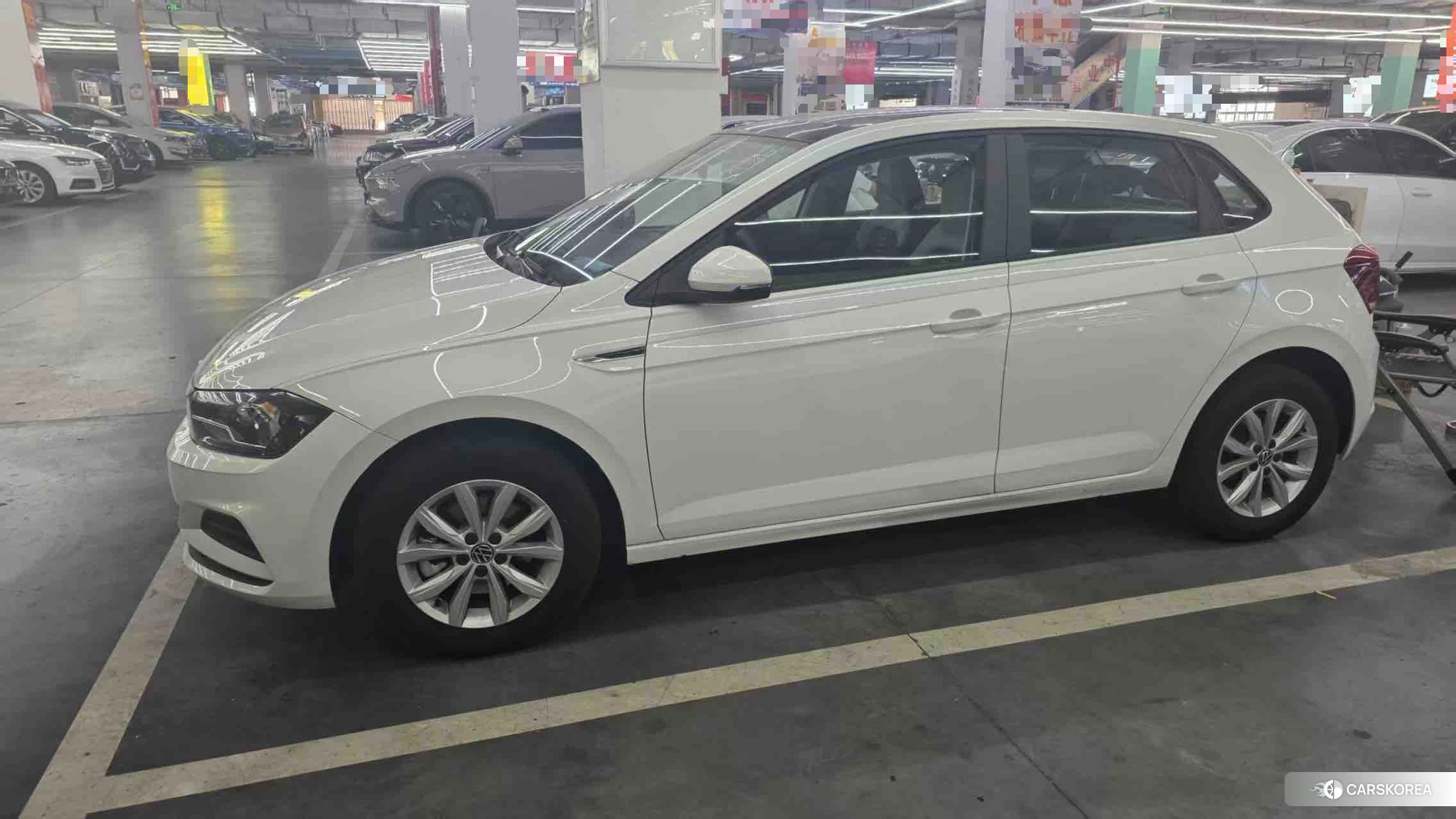 Volkswagen Polo 2022 Белый из Китая