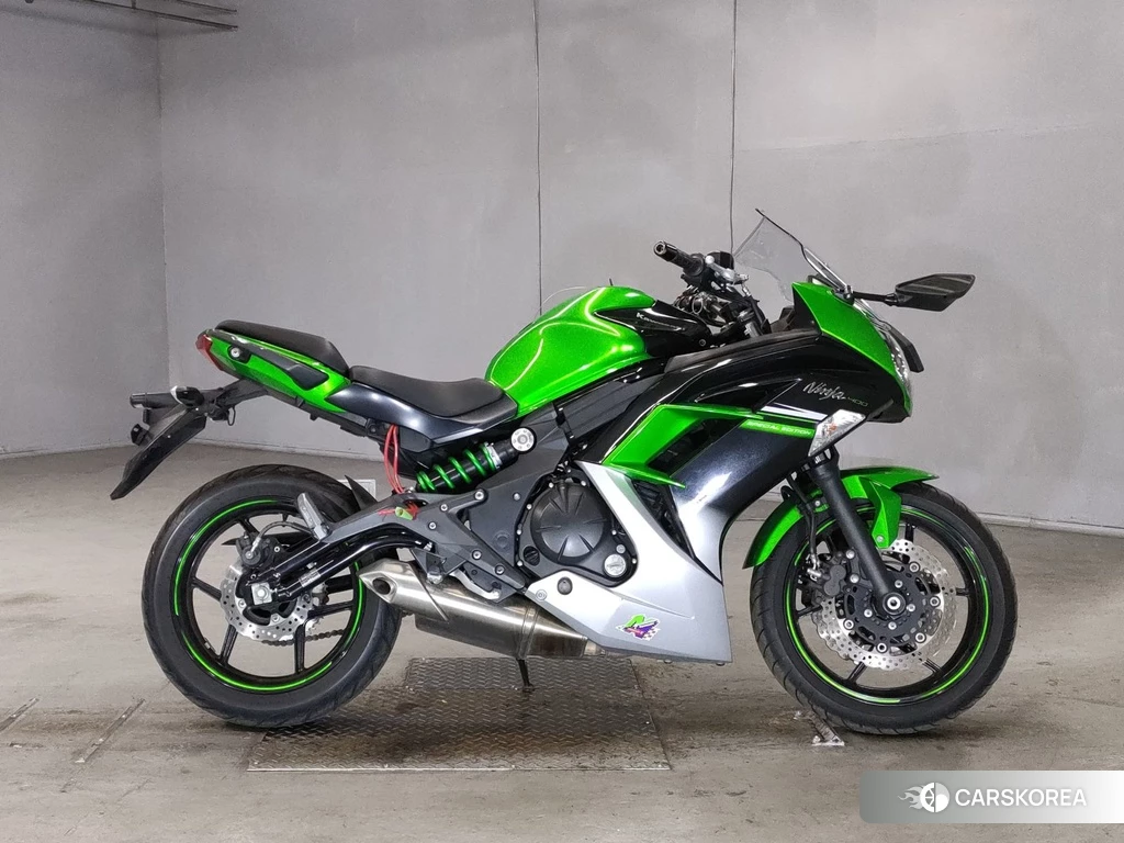 Проданный Kawasaki NINJA 400 2016 из Японии