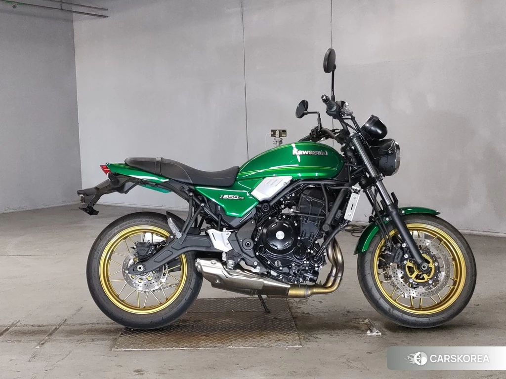 Проданный Kawasaki Z650RS 2024 из Японии, фото 2