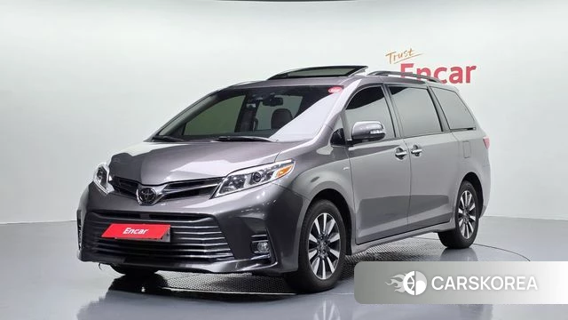 Toyota Sienna 2018 Серый из Кореи