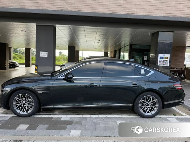 Genesis G80 (RG3) 2024 Темно-зеленый из Кореи