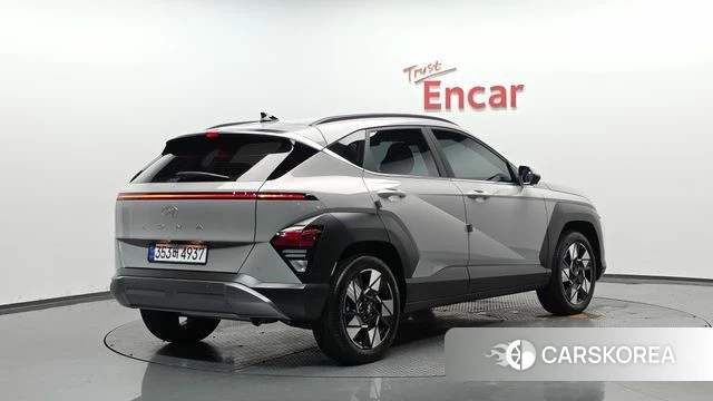 Hyundai Kona Hybrid (SX2) 2026 Серебристо-серый из Кореи