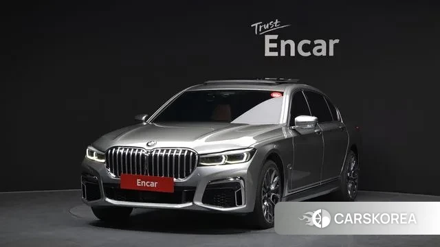 BMW 7 Series (G11) 2020 Серебристо-серый из Кореи