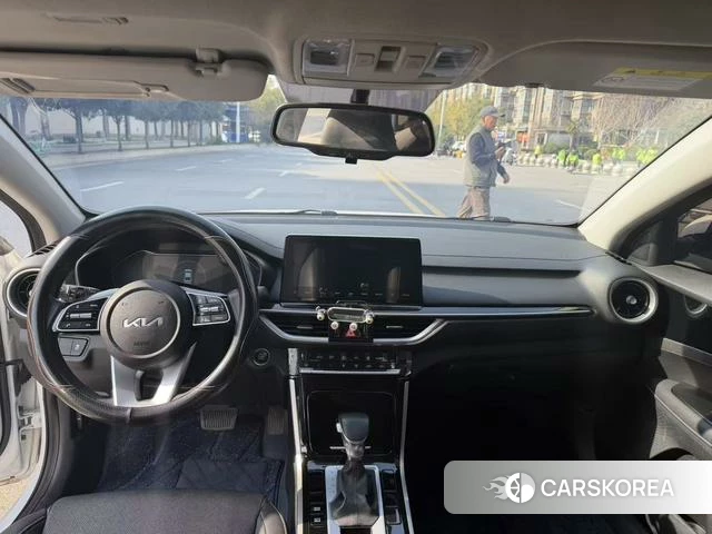 Kia K3 2023 Белый из Китая