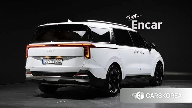 Kia The New Carnival 4th Generation 2025 Белый из Кореи