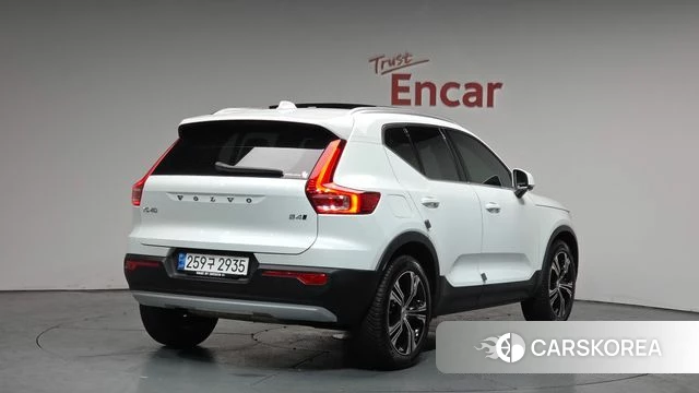 Volvo XC40 2020 Белый из Кореи