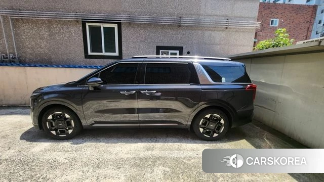 Kia The New Carnival 4th Generation 2025 Черный из Кореи