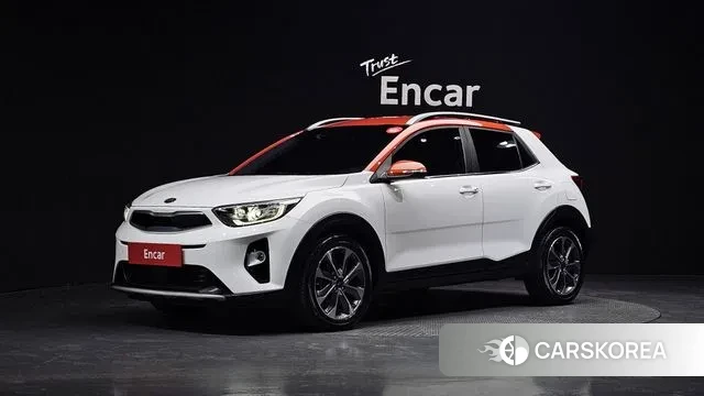 Kia Stonic 2018 Белый из Кореи