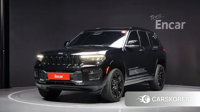 Jeep Grand Cherokee (WL) 2023 Черный из Кореи