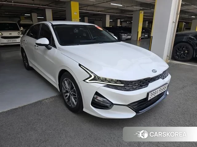 Kia K5 3rd generation 2021 Белый из Кореи
