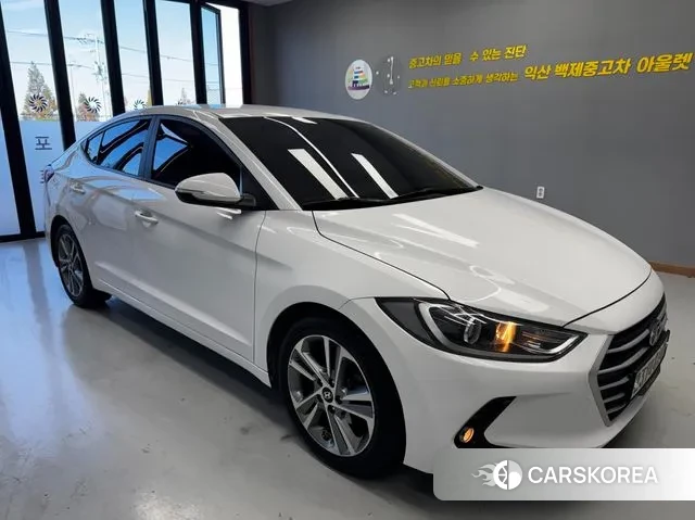 Hyundai Avante AD 2018 Белый из Кореи