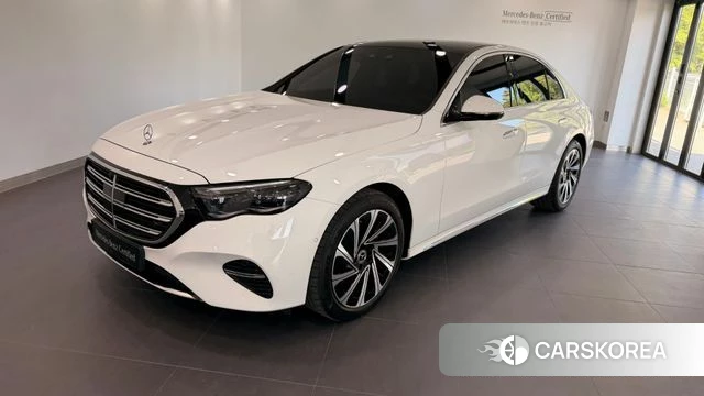 Mercedes-Benz E-Class W214 2024 Белый из Кореи