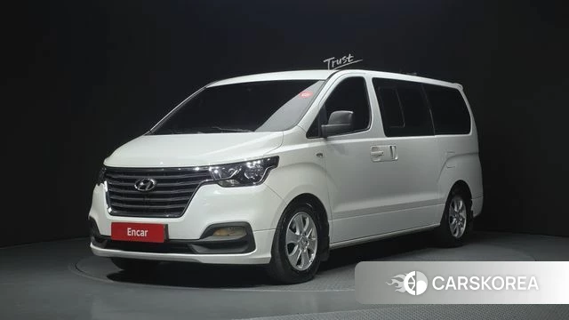Hyundai The New Grand Starex 2018 Белый из Кореи