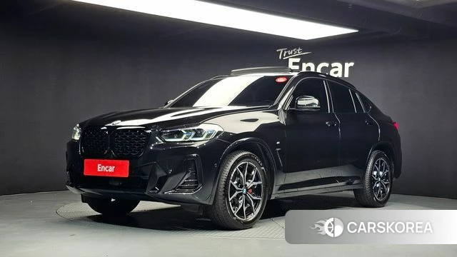BMW X4 (G02) 2023 Черный из Кореи