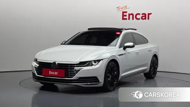 Volkswagen Arteon 2019 Белый из Кореи