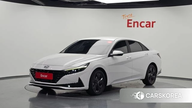 Hyundai Avante (CN7) 2023 Белый из Кореи