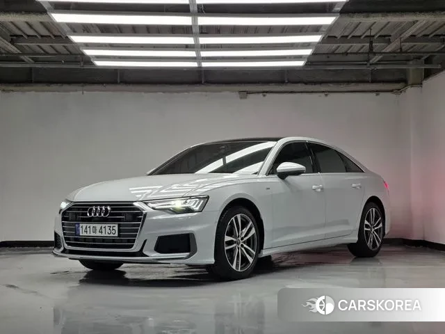 Audi A6 (C8) 2023 Белый из Кореи