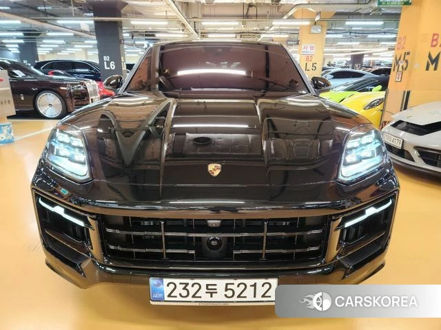 Porsche Cayenne (PO536) 2025 Черный из Кореи