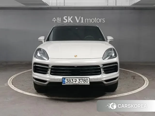 Porsche Cayenne (PO536) 2020 Светло-серебряный цвет из Кореи