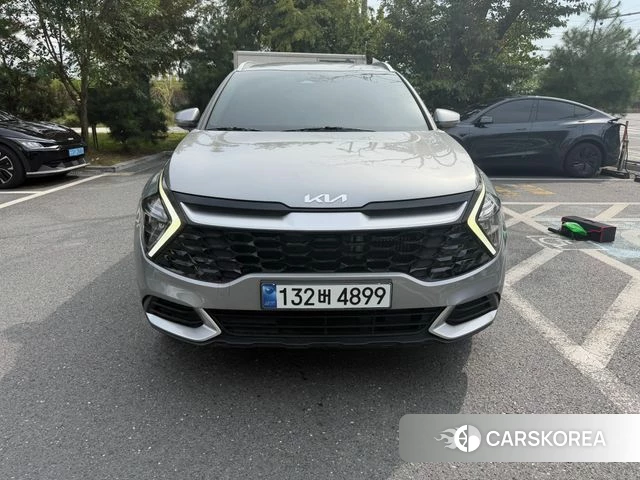 Kia Sportage 5th Generation Hybrid 2023 Серый из Кореи