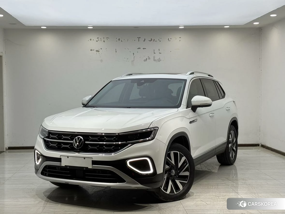 Volkswagen Tanyue 2022 Белый из Китая