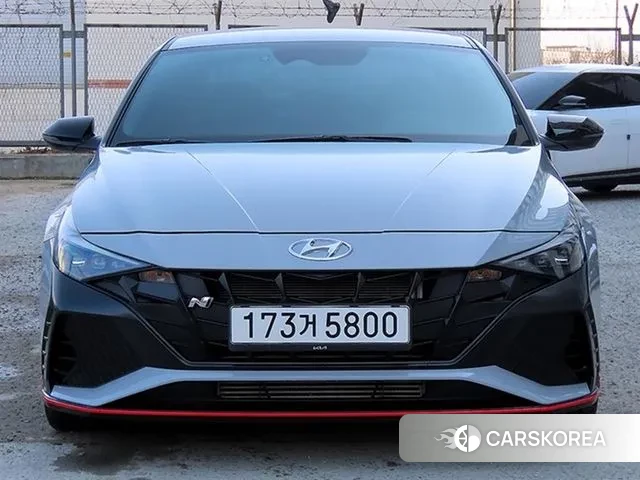 Hyundai The New Avante (CN7) 2023 Серебристо-серый из Кореи