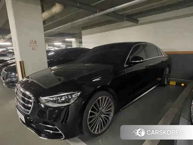 Mercedes-Benz S-Class W223 2023 Черный из Кореи