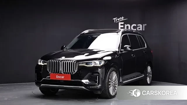 BMW X7 (G07) 2021 Черный из Кореи