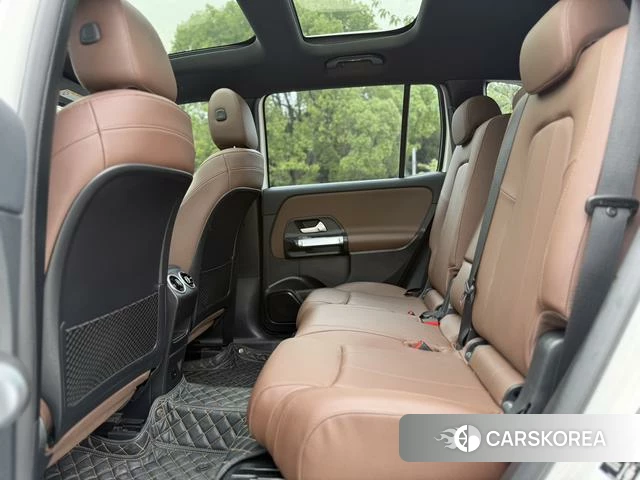 Mercedes-Benz GLB 2021 Белый из Китая