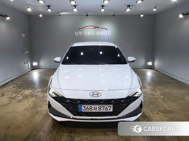 Hyundai Avante (CN7) 2021 Белый из Кореи