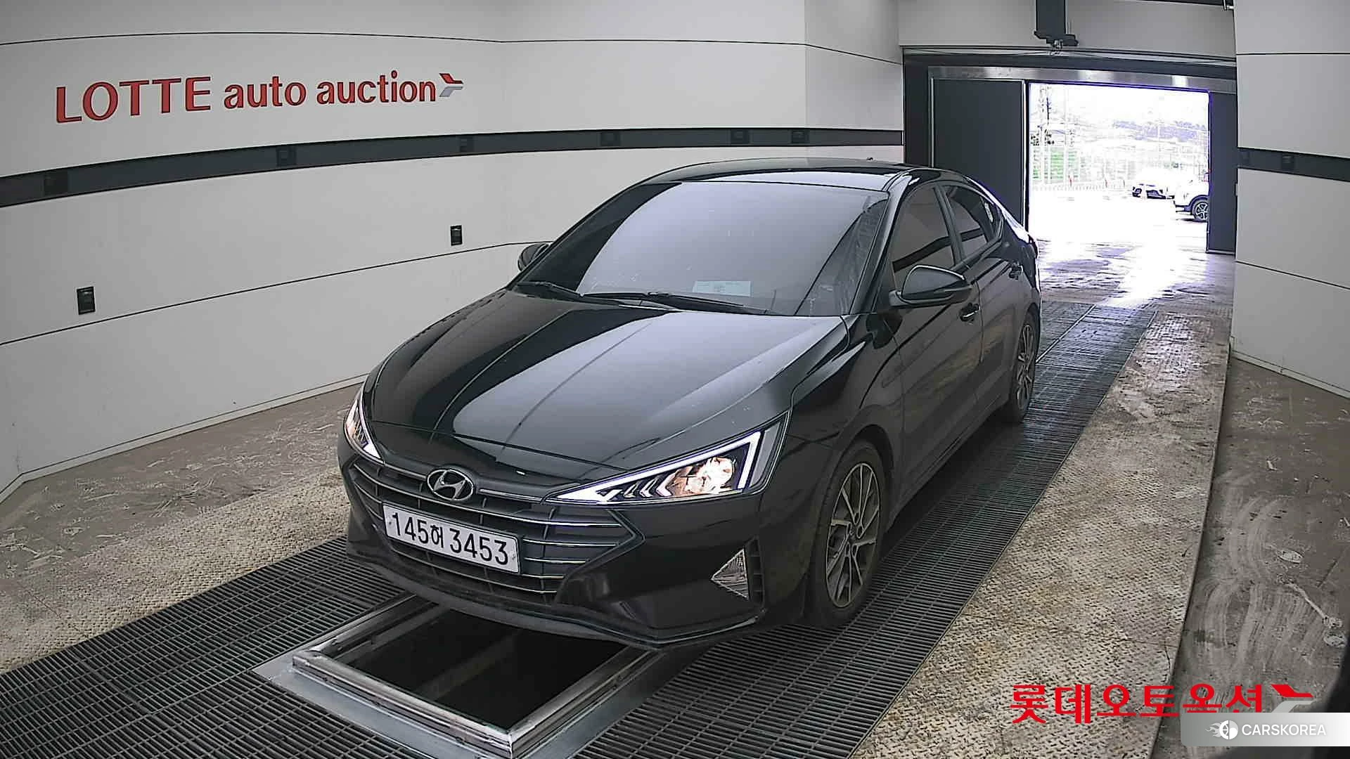 Hyundai Avante 2020 Phantom Black из Кореи