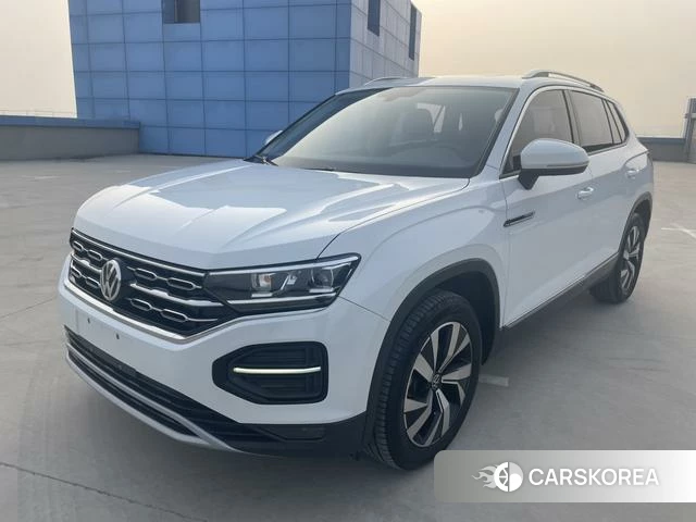 Volkswagen Tanyue 2022 Белый из Китая