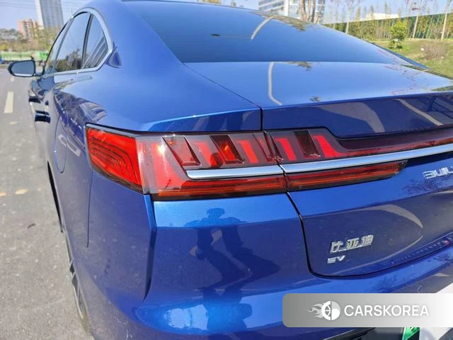 BYD Han EV 2022 Синий из Китая