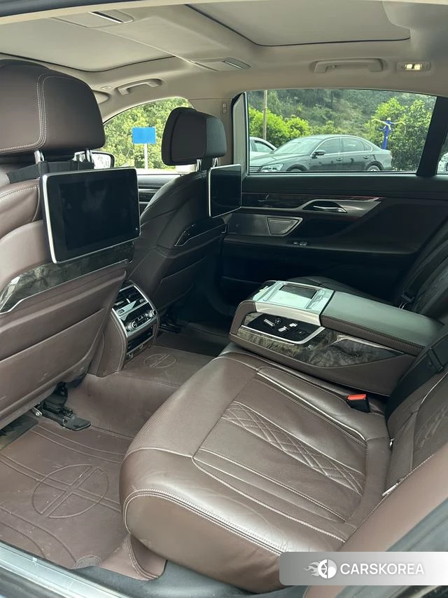 BMW 7 series id 3944886 из Китая