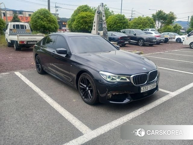 BMW 7 Series (G11) 2018 Черный из Кореи