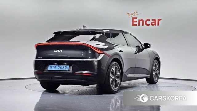 Kia EV6 2023 Серый из Кореи